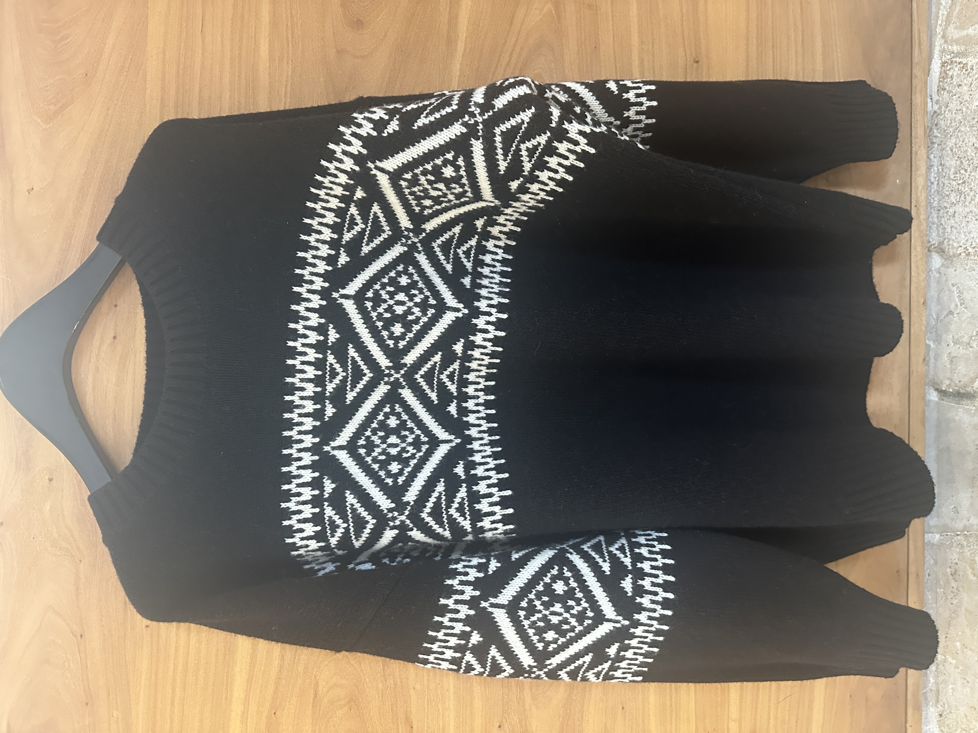 秋原瞳-羊毛毛衣保暖常规厚款提花落肩袖毛衣黑色上衣均码套头黑