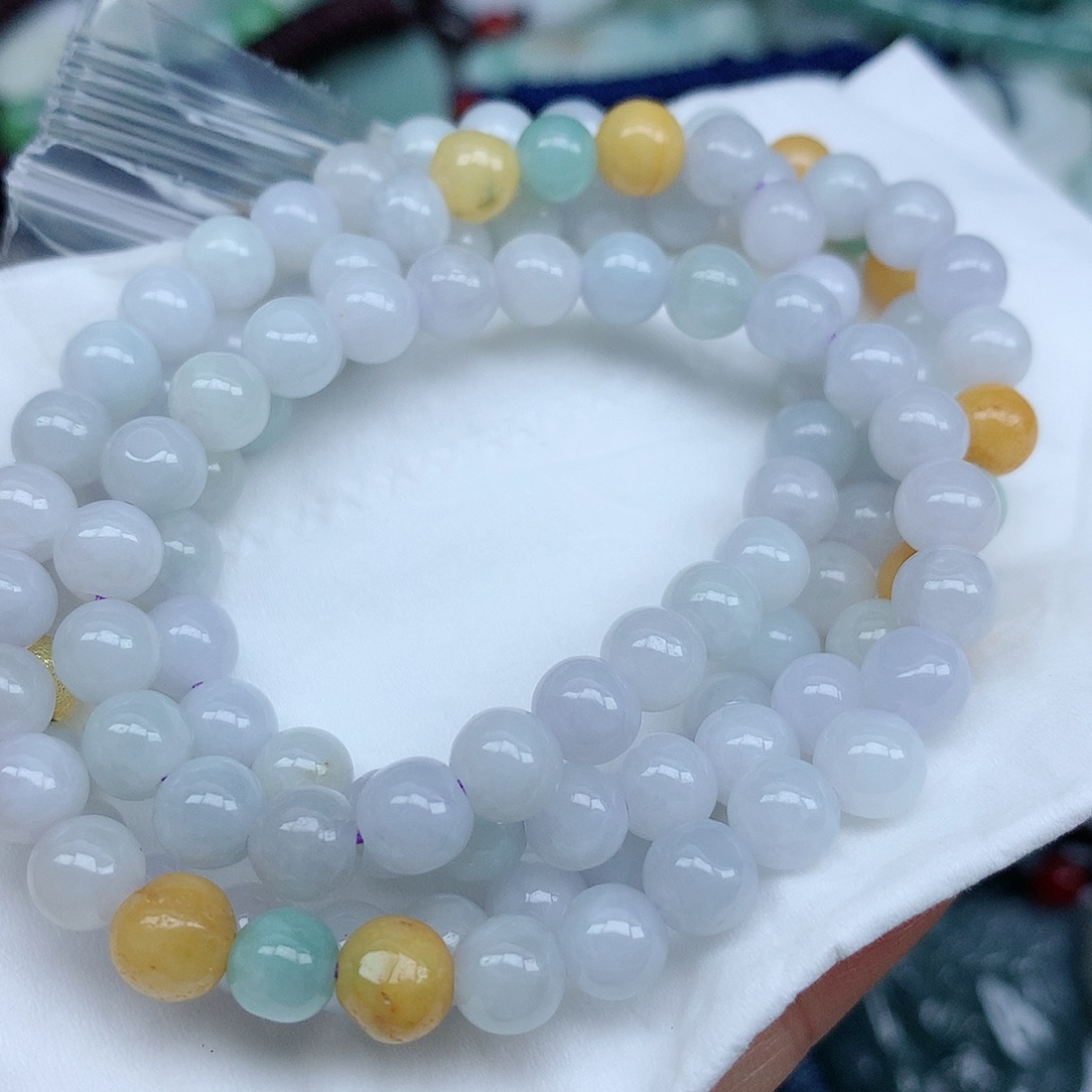 翡翠颈饰未镶嵌吊坠