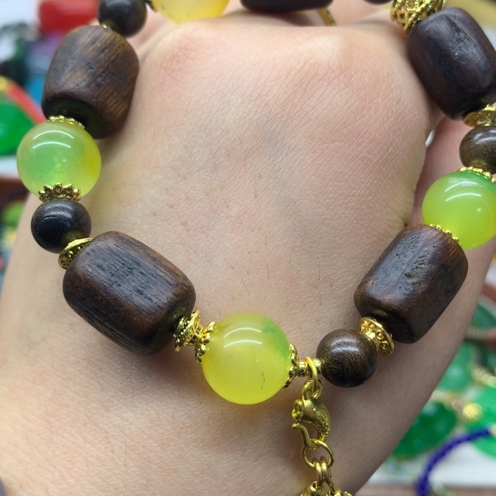 梅梅原创设计吊坠