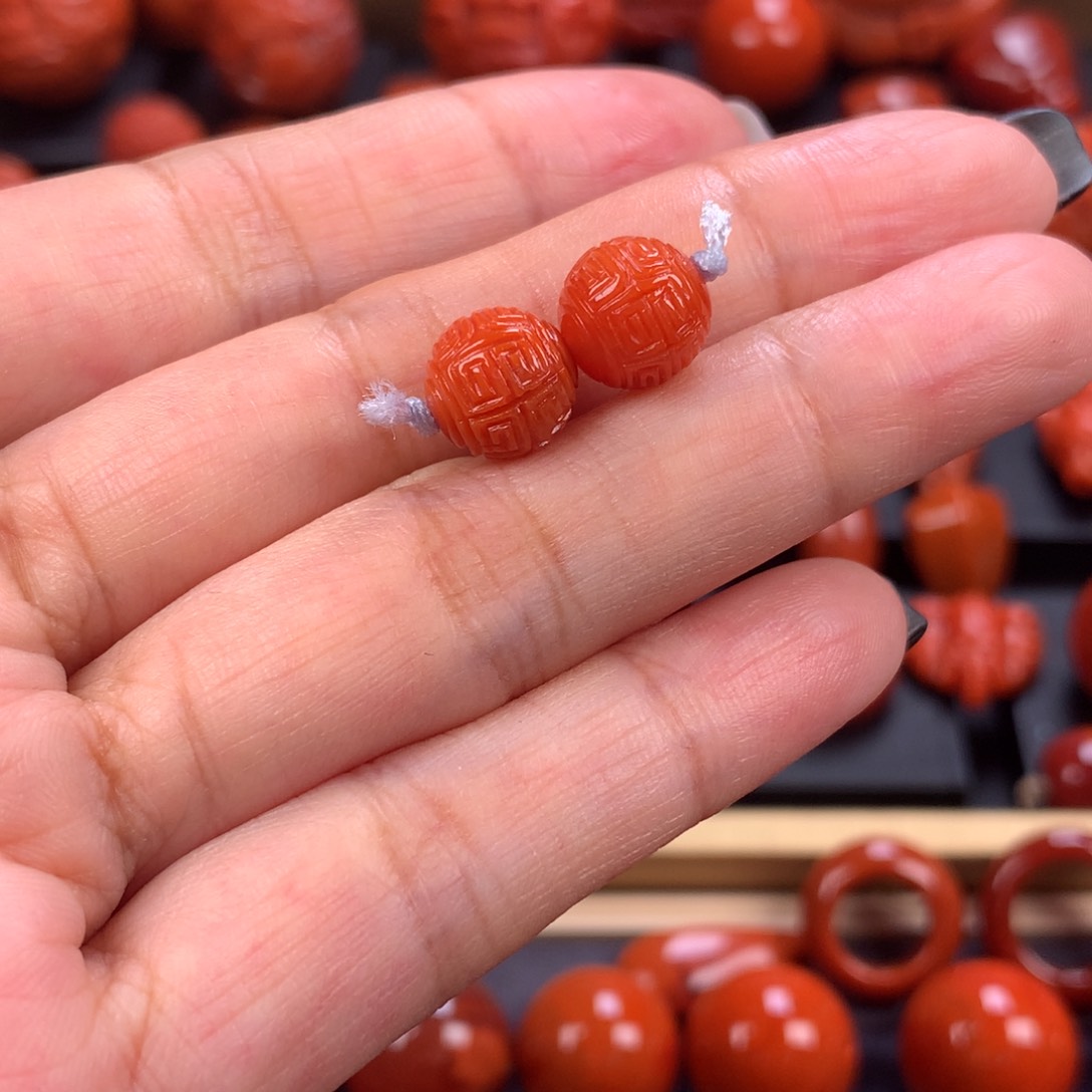 未镶嵌回纹圆珠对珠8.8mm南红玛瑙