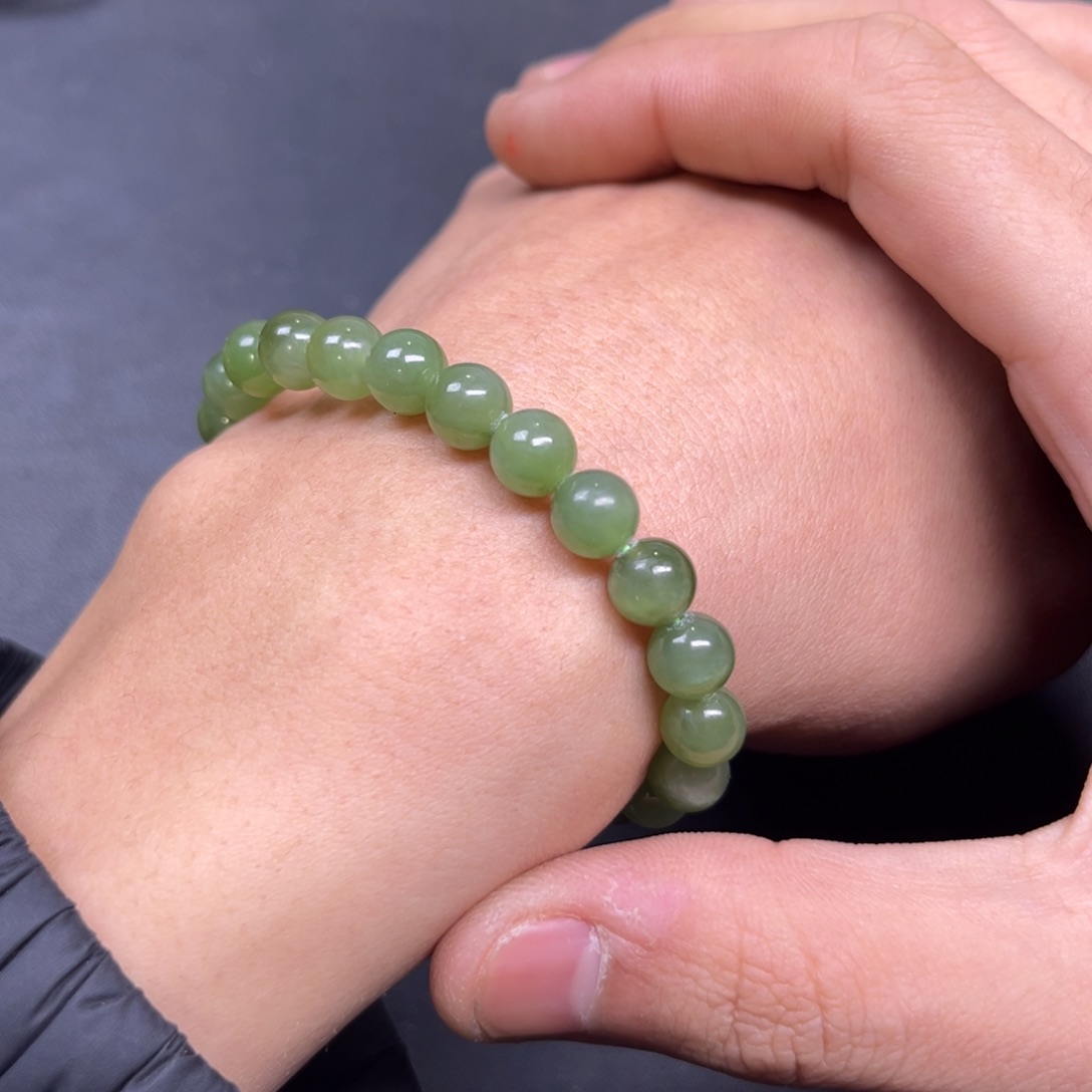 和田玉颈饰未镶嵌多样性俄罗斯碧玉卡8无黑点