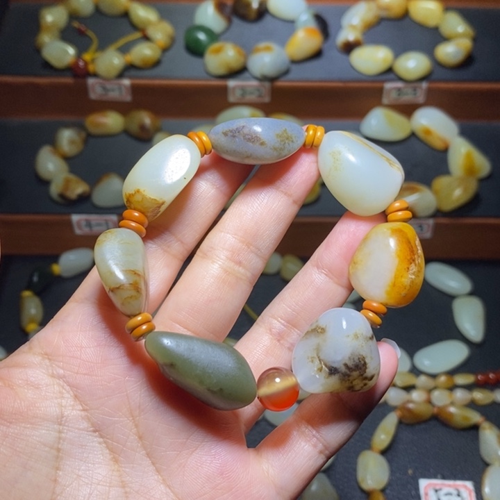 未镶嵌手链和田玉