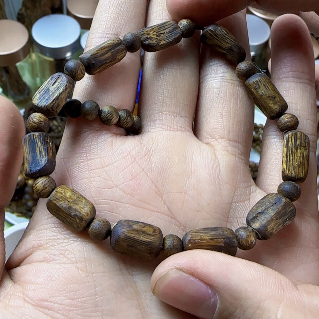 沉香沉香碎屑奇楠沉香碎4克左右