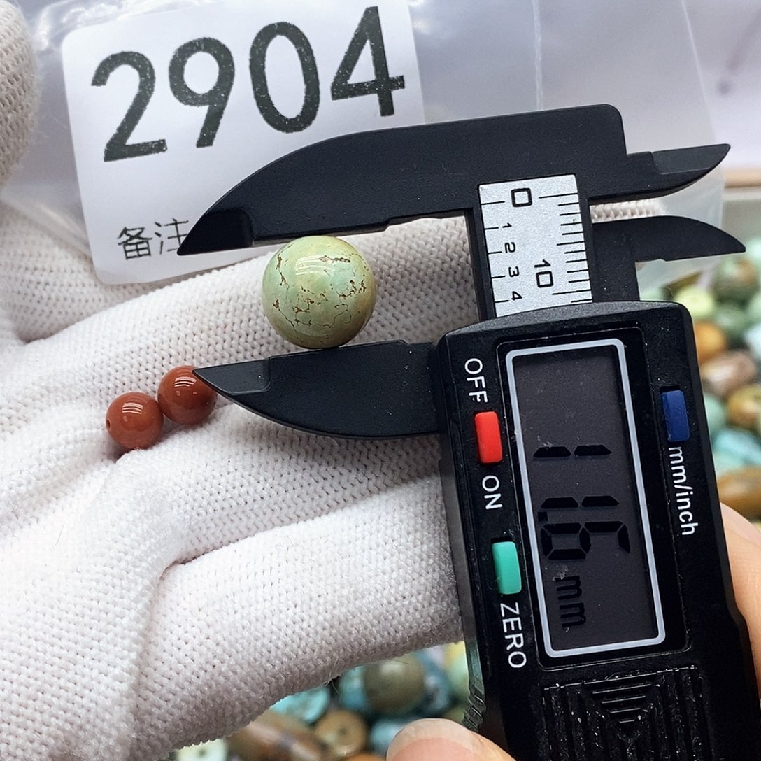 蓝***泪颈饰未镶嵌南红玛瑙