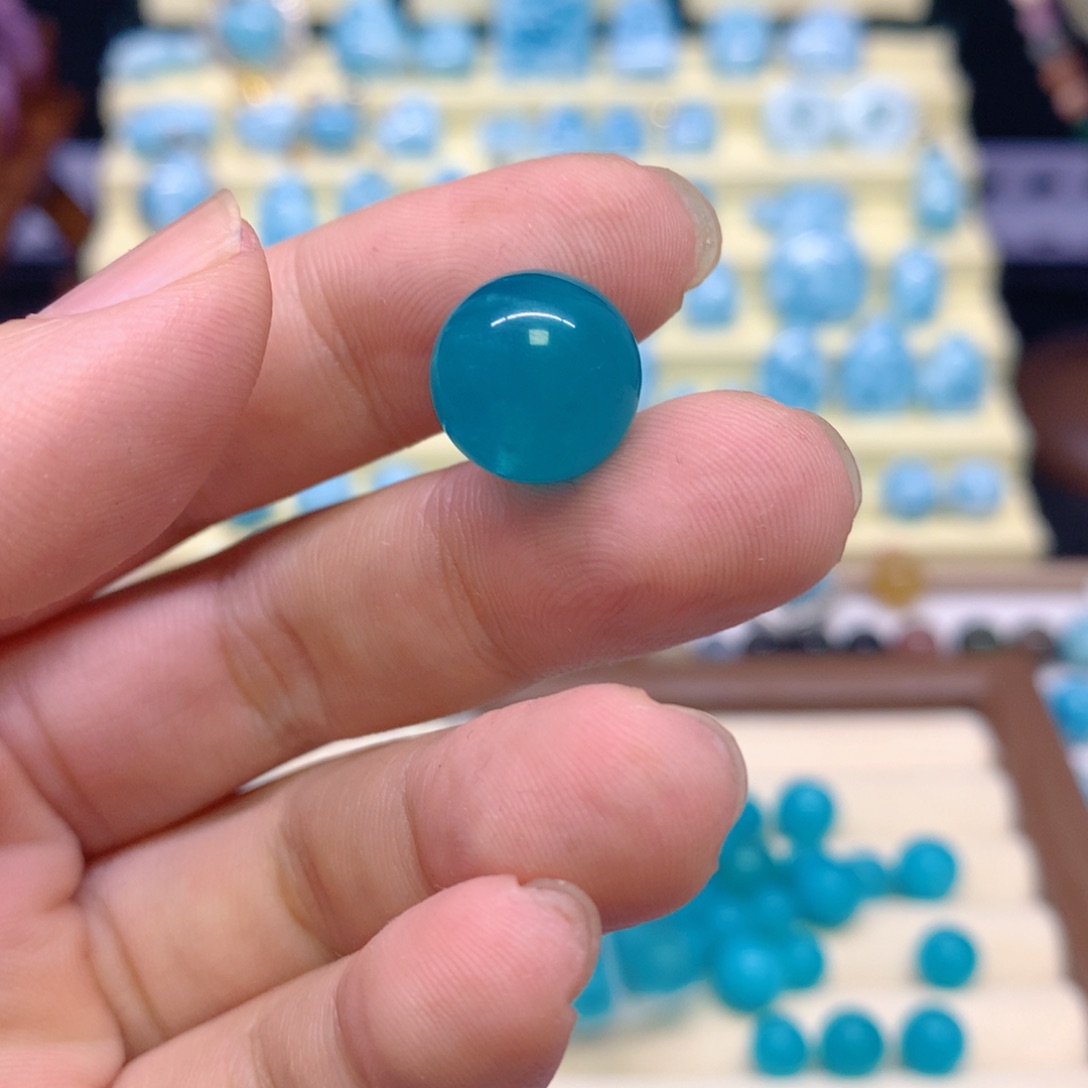 科***生未镶嵌水晶珠宝半成品