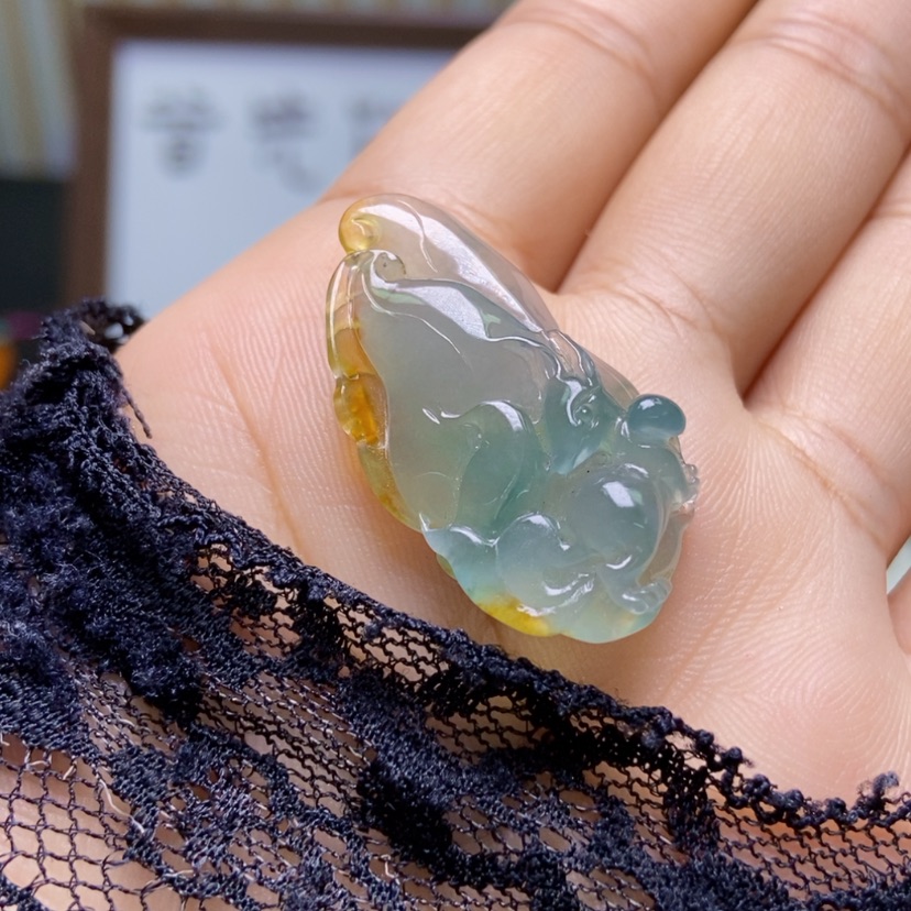 【闪购商品】定制翡翠未镶嵌九尾狐