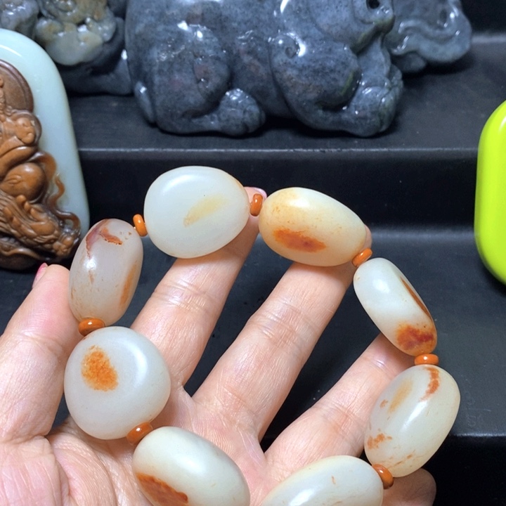 和田玉（糖玉）未镶嵌颈饰