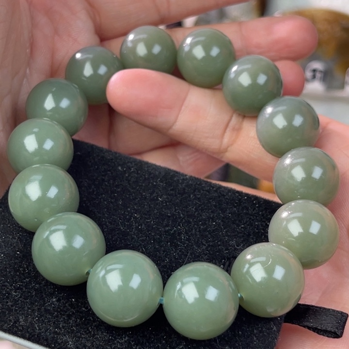 和田玉手串未镶嵌梦*宝