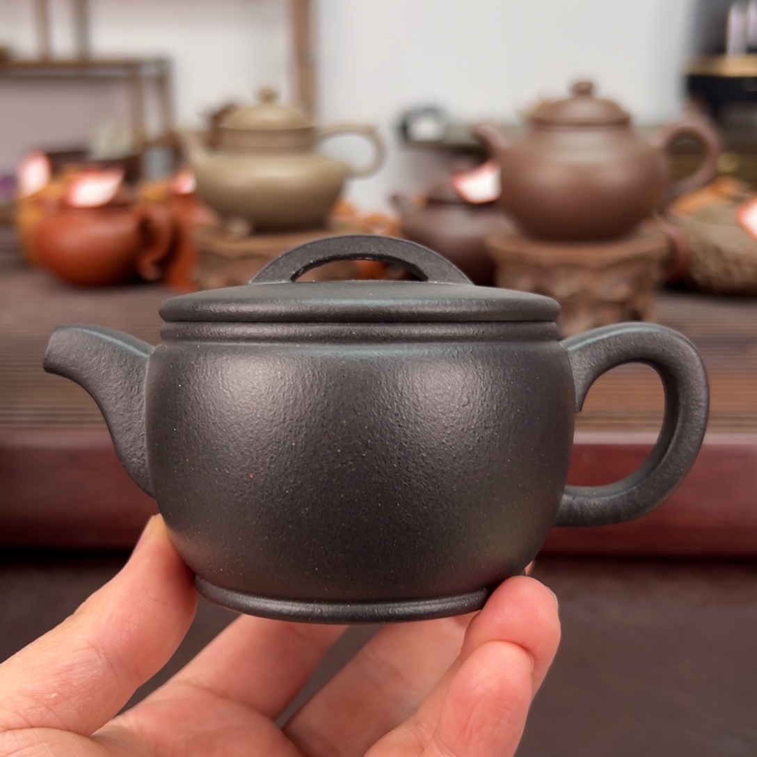 紫砂茶壶纯红降坡 170 毫升