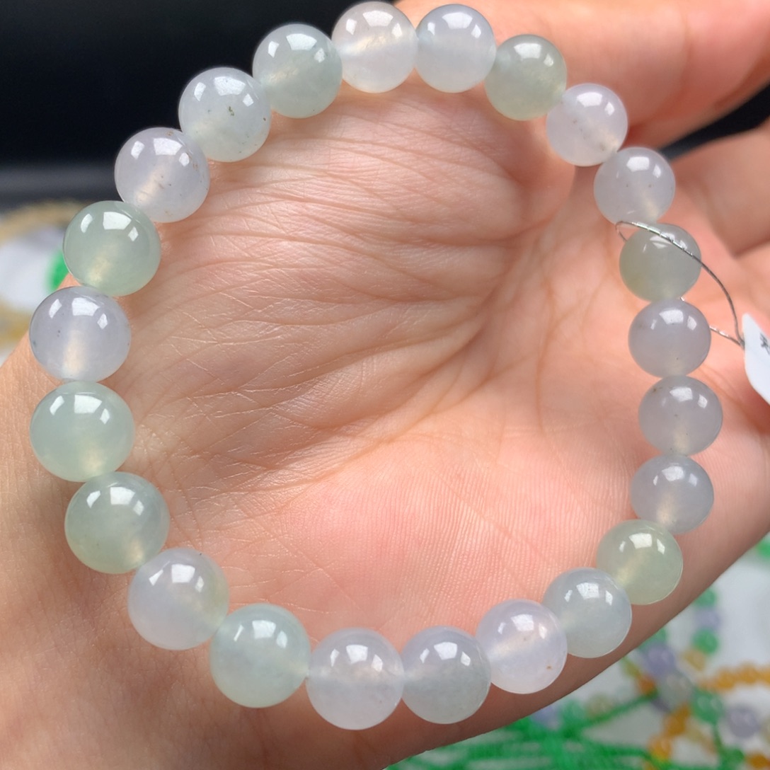 未镶嵌翡翠手链卡