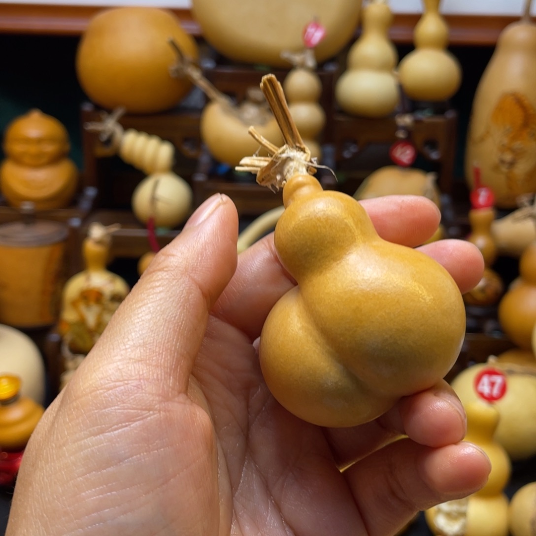 ꧁****꧂葫芦头等多种口味的水果都有了