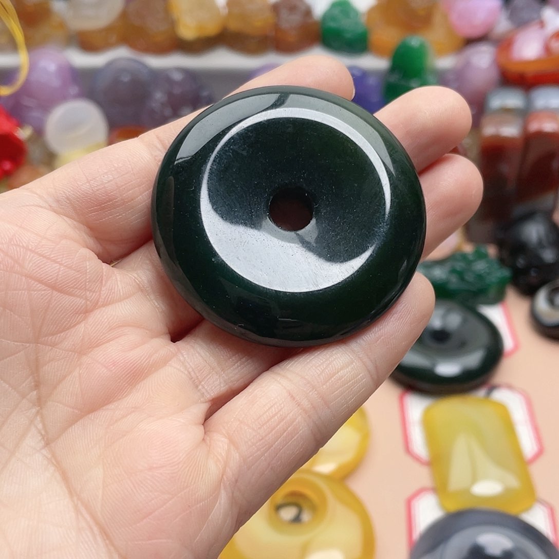 玛瑙/玉髓颈饰合金曾**时