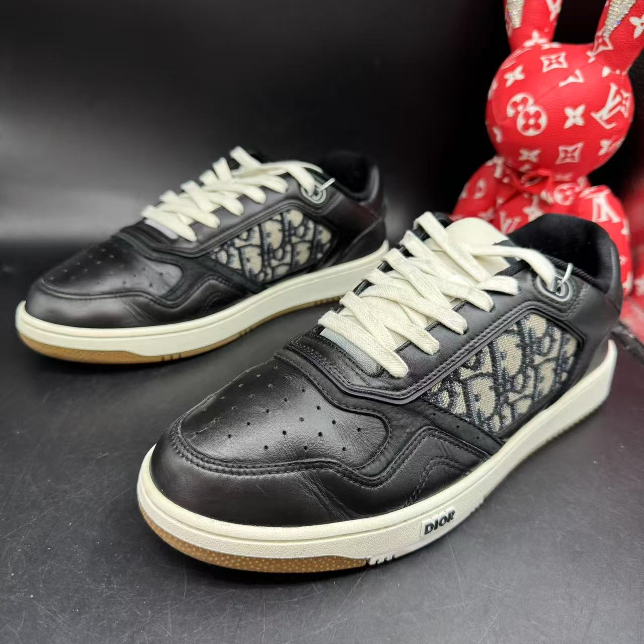 95新 DIOR/迪奥 【AO特惠】42.5欧码 男士休闲黑色印花b27板鞋ao57