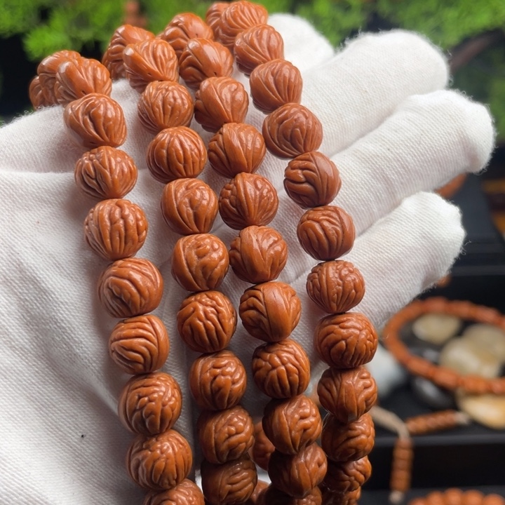 海***界桃核吊坠精品脖挂