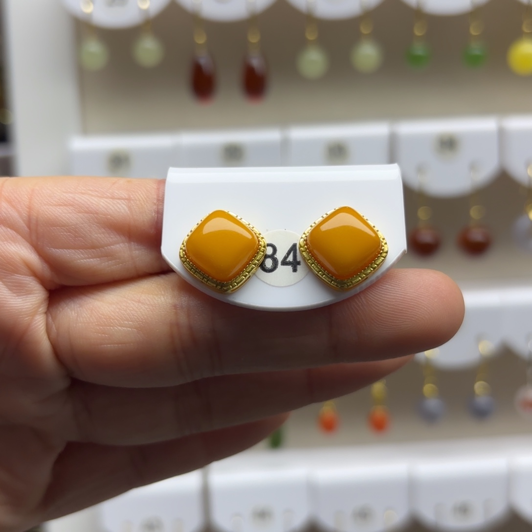 银S925镶嵌蜜蜡耳饰蜜蜡