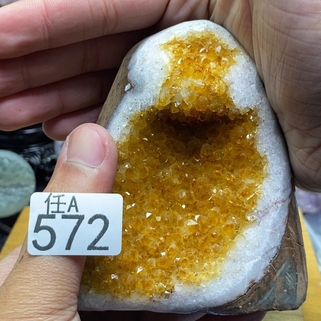 水晶大型摆件（非配饰）未镶嵌