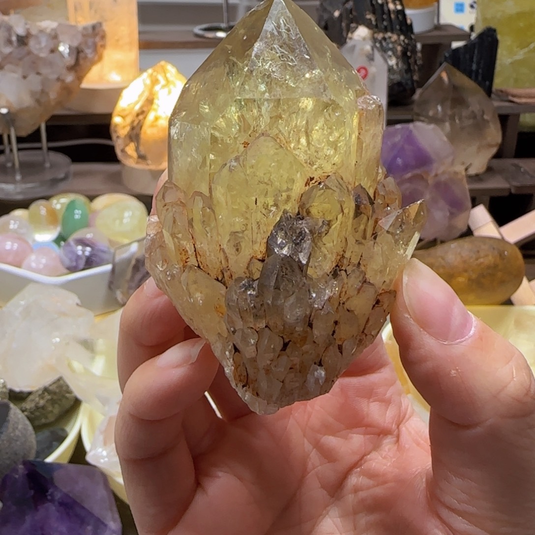 未镶嵌车挂水晶不退换菠萝簇