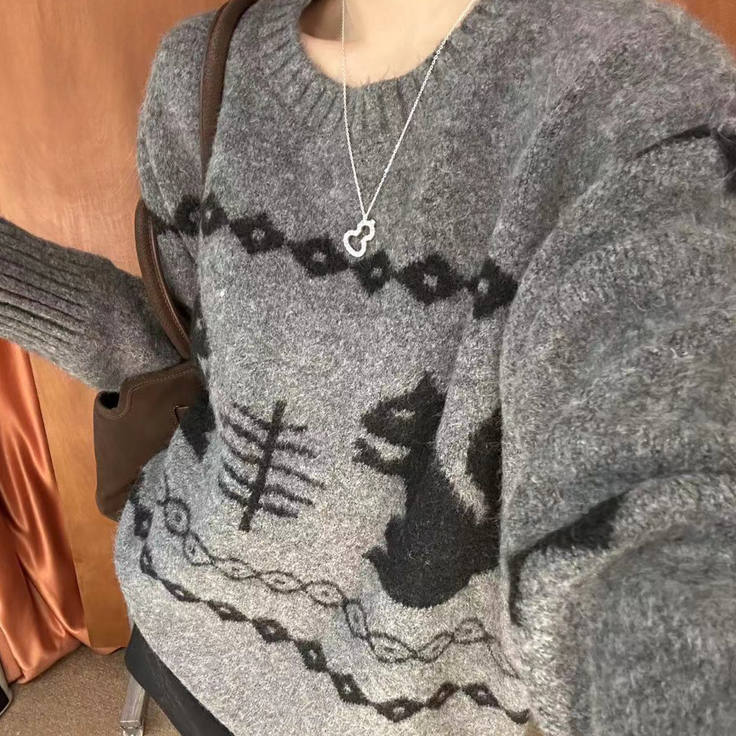 大月家【卡通松鼠】慵懒秋冬毛衣不调不换