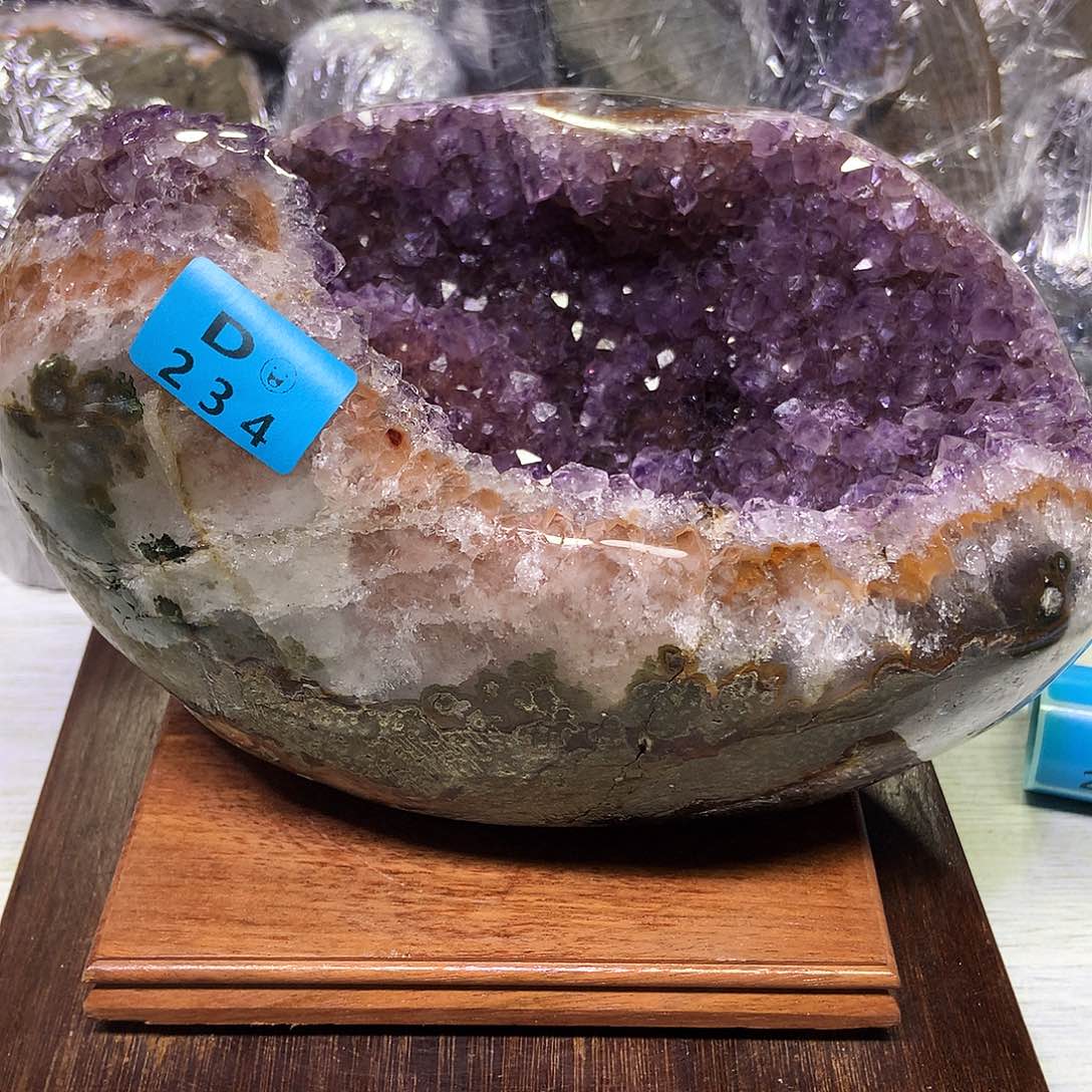 紫晶大型摆件（非配饰）未镶嵌