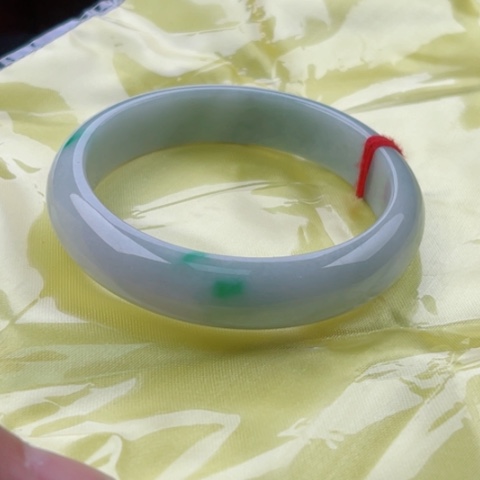 翡翠手镯未镶嵌正57.8(48小时鉴赏期)