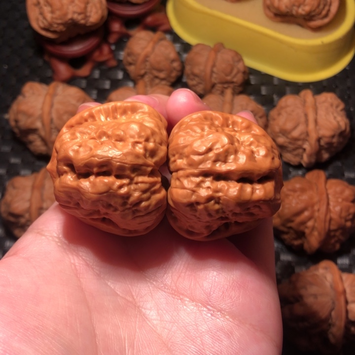 N***n文玩核桃把件蛤蟆