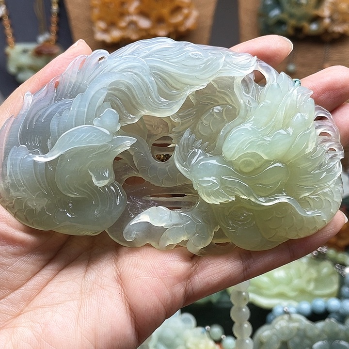 蛇纹石玉吊坠未镶嵌提***贝