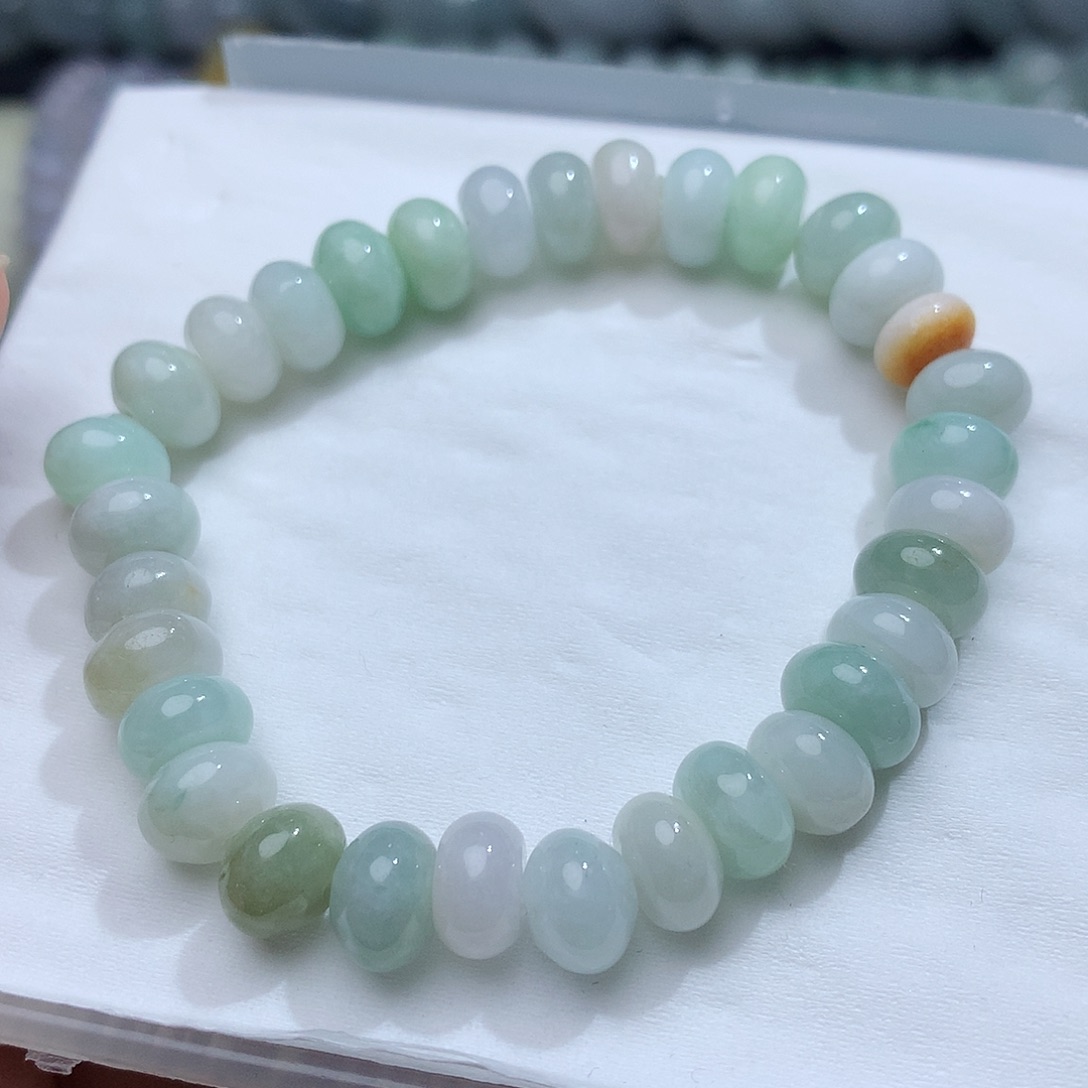 翡翠未镶嵌颈饰536