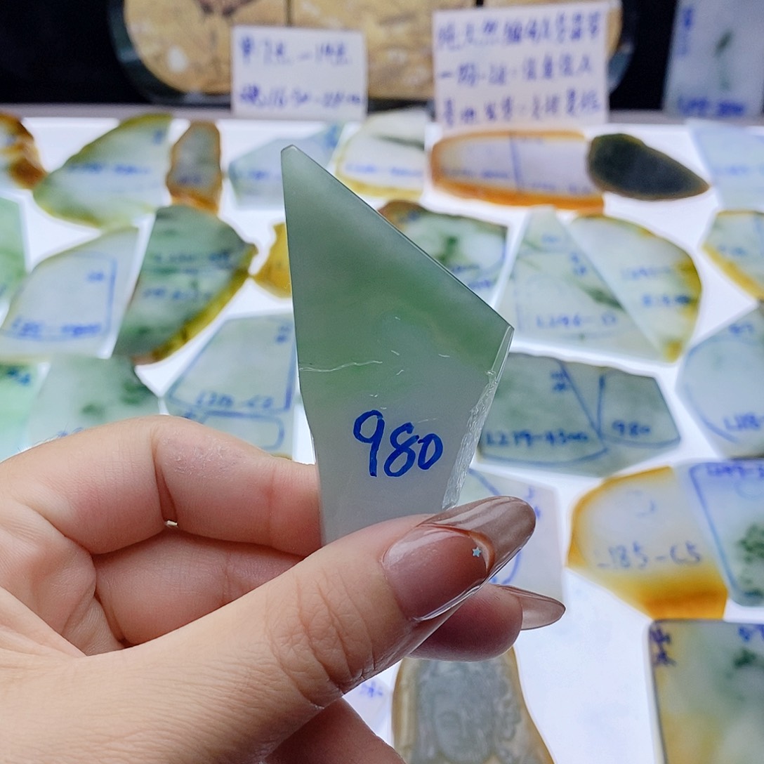 未镶嵌定制翡翠纯天然