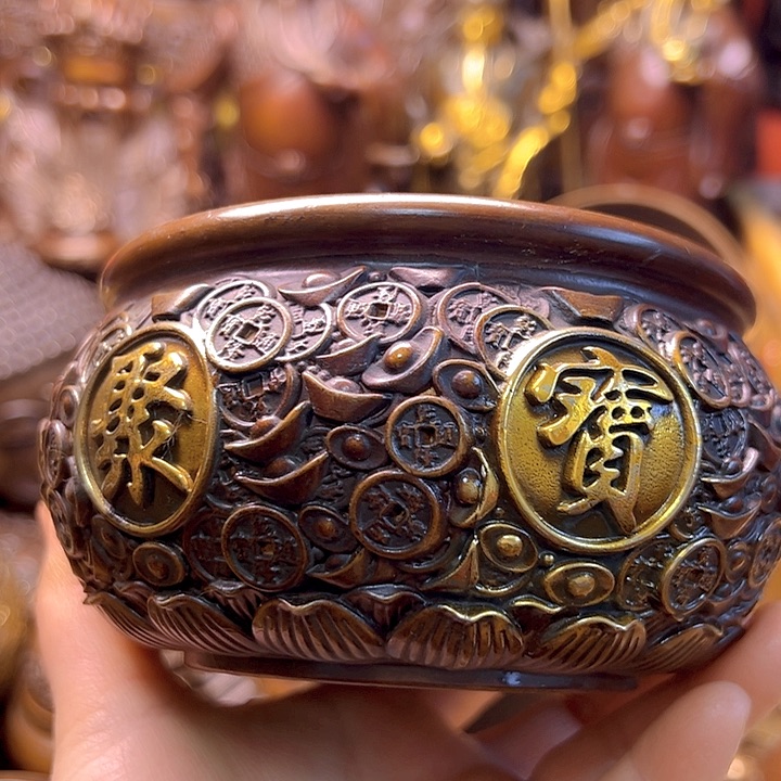 铜1223335668885555566