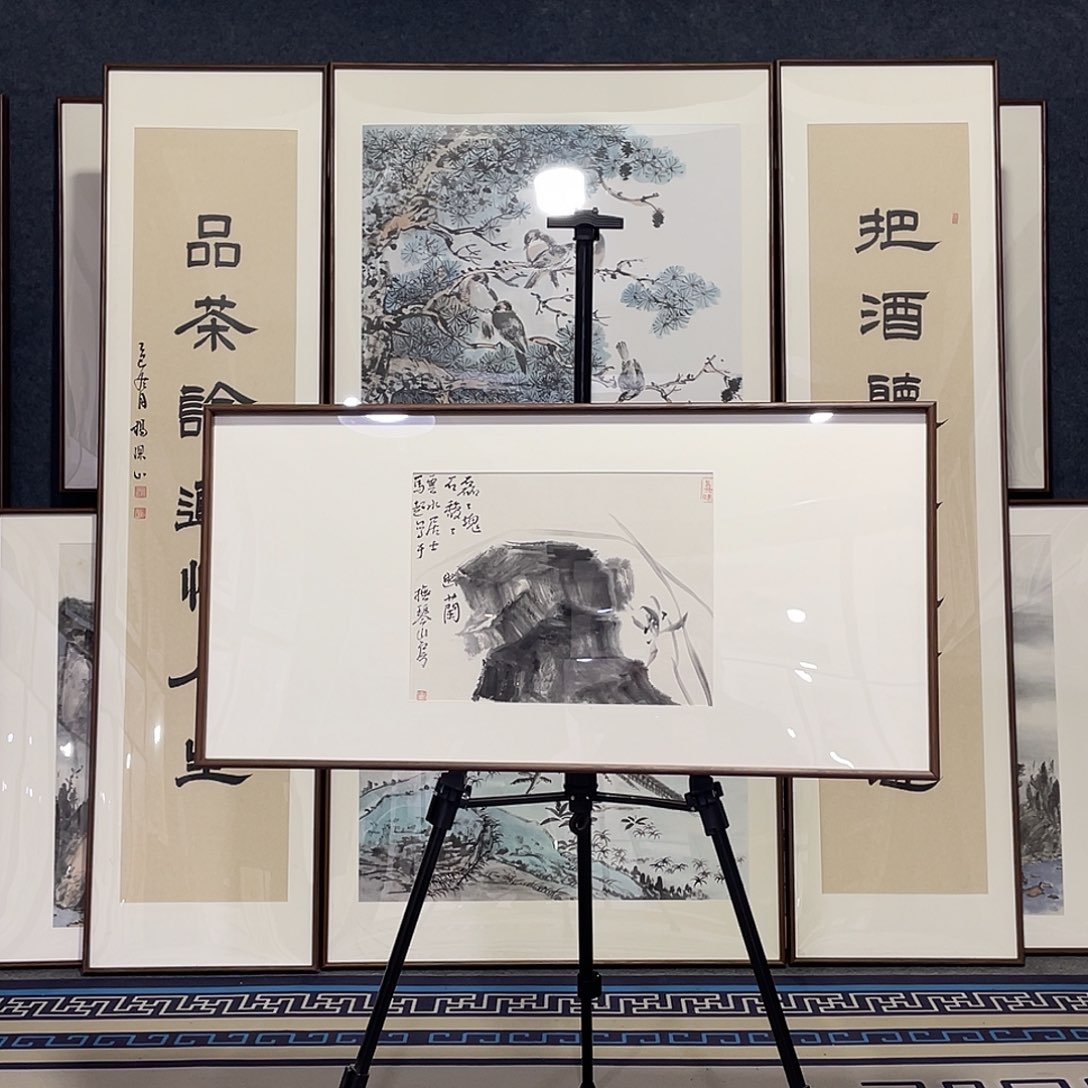 国画手绘画作品带框