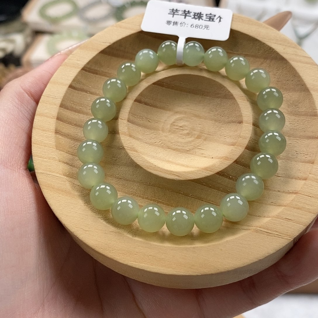 和田玉手链未镶嵌微微瑕