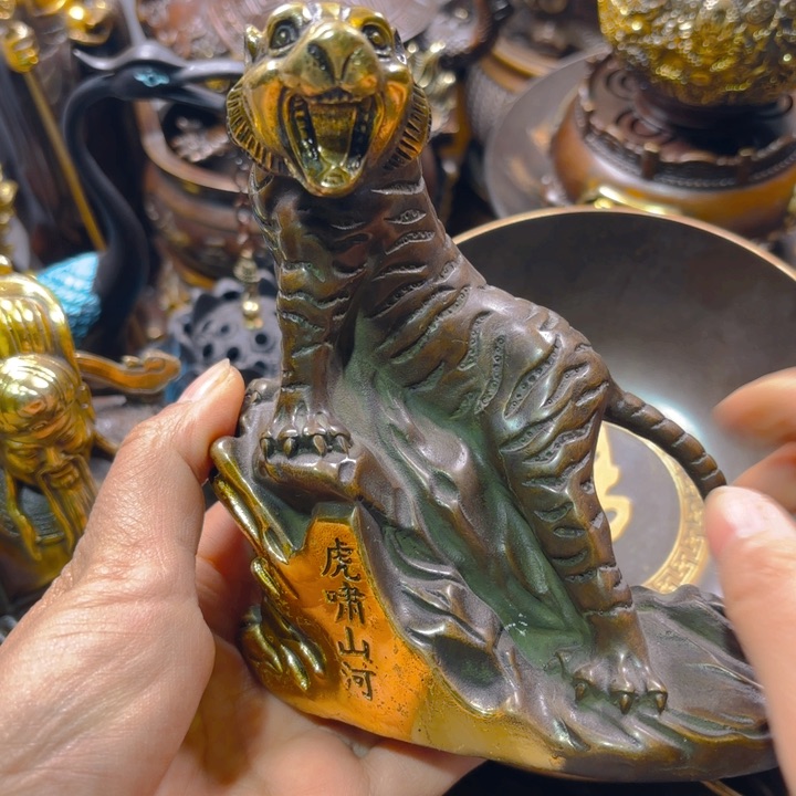铜器摆件收收藏藏