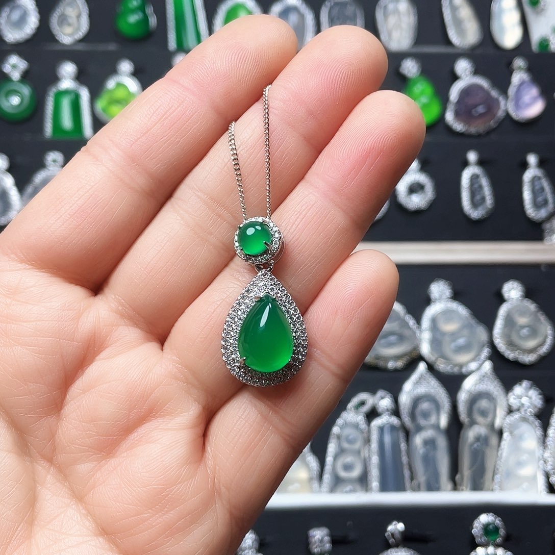 玛瑙/玉髓颈饰合金