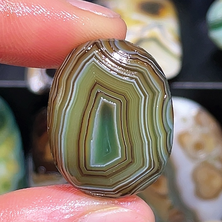 珠宝奇石玛瑙未镶嵌