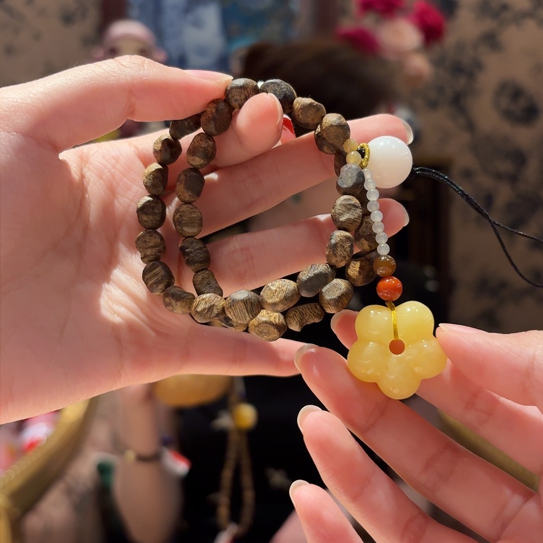 沉香手串挂件沉香