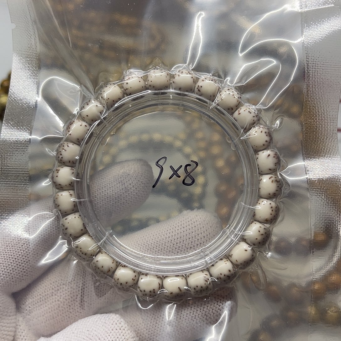 星月菩提手串河豚9×8