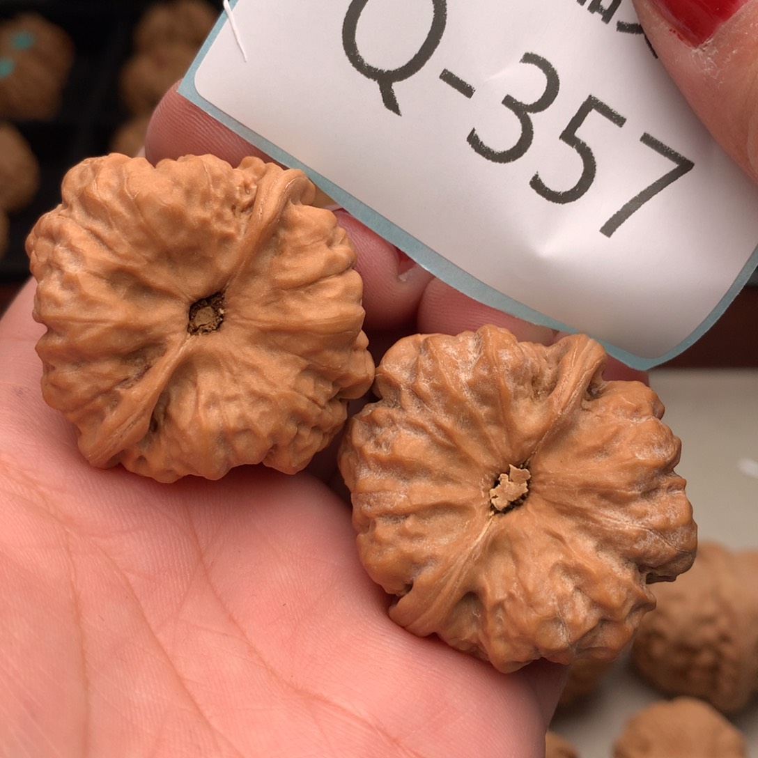 文玩核桃把件38蛙……….