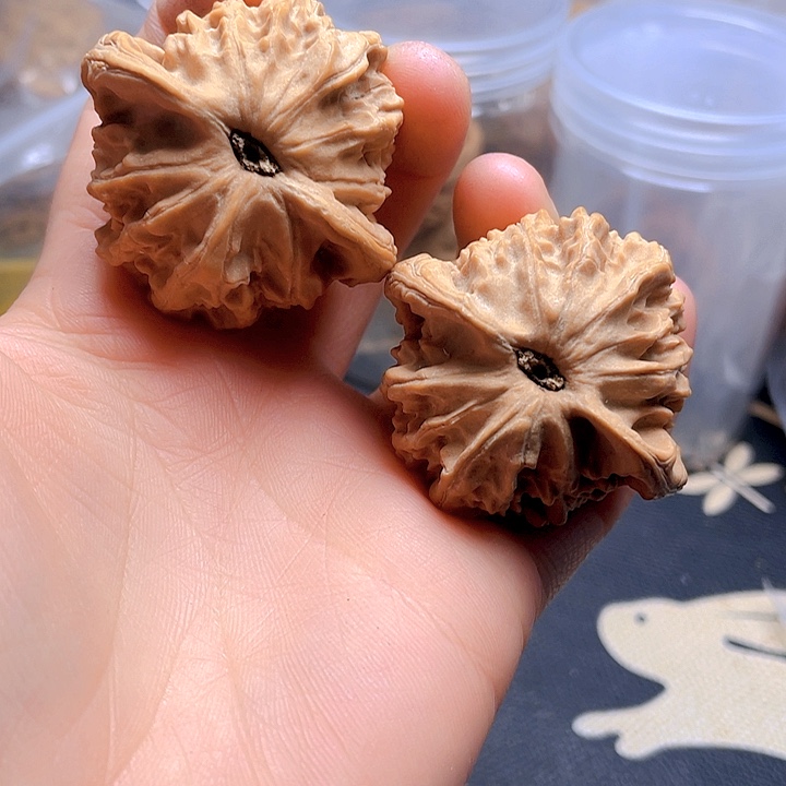 文玩核桃吊坠奉****u大耳朵图图