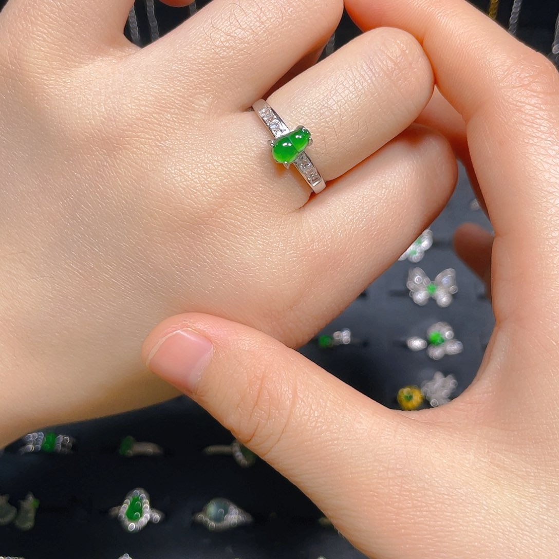 翡翠戒指银S925镀金镶嵌戒指