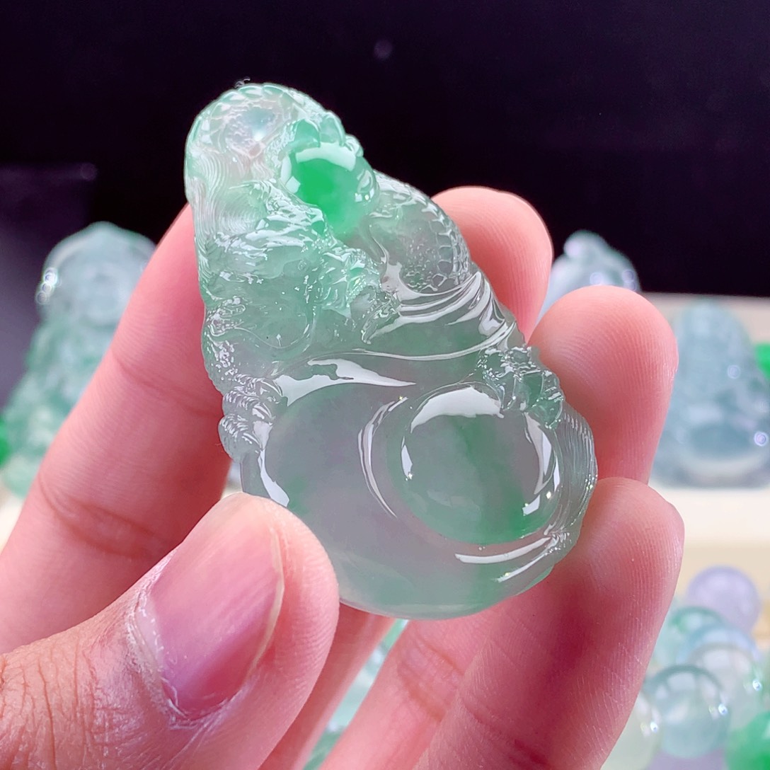 翡翠手链未镶嵌翡翠