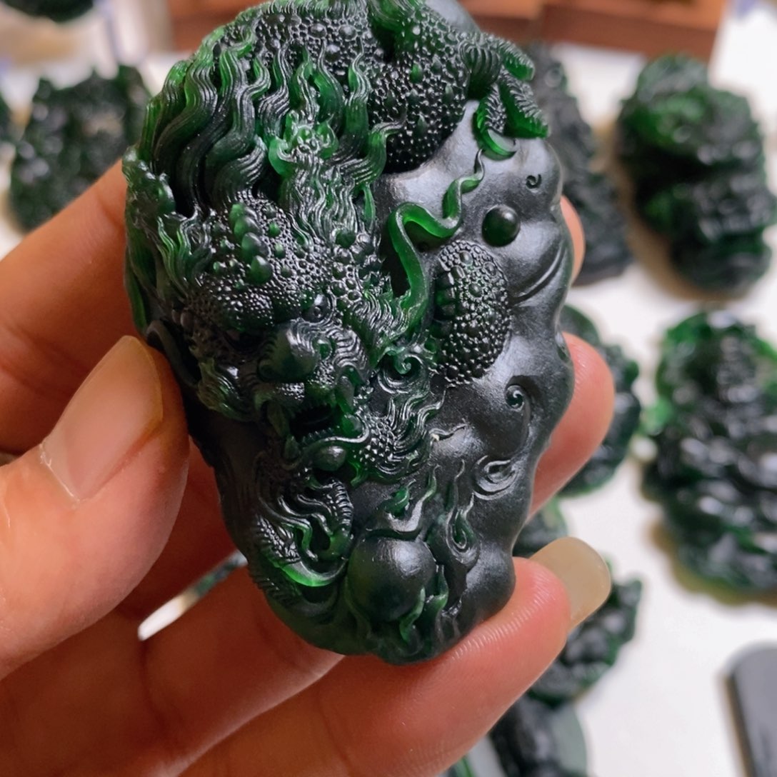 定制翡翠未镶嵌龍****G天然A货翡翠Z