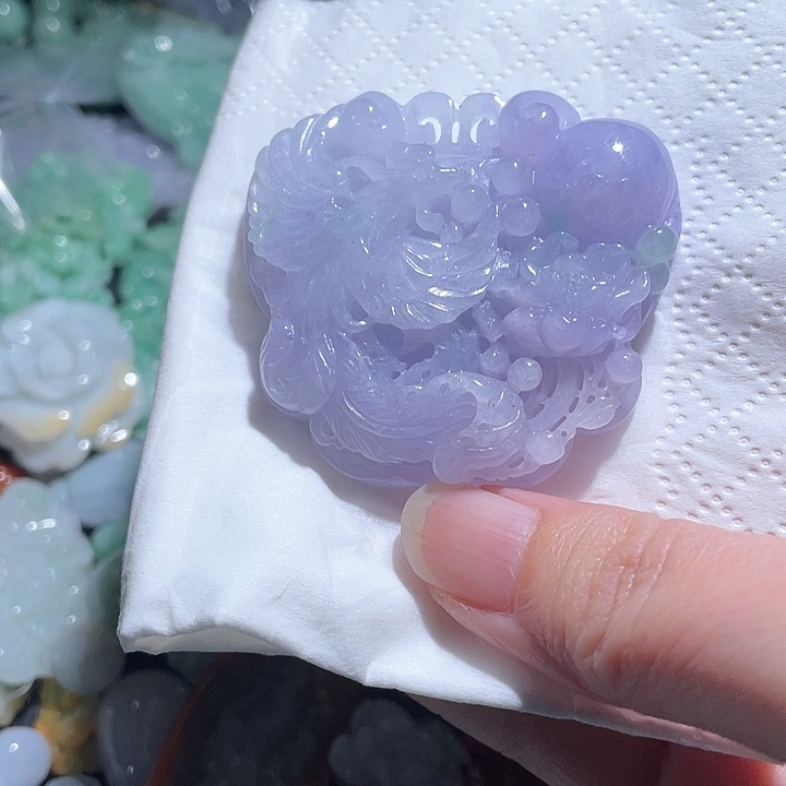 颈饰未镶嵌翡翠天