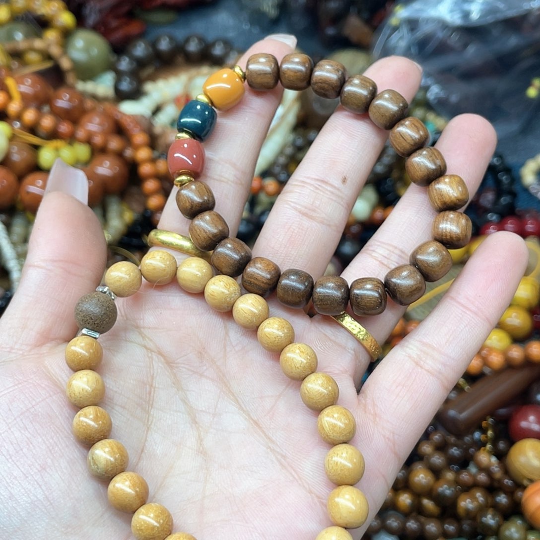 维腊木（绿檀）无事牌