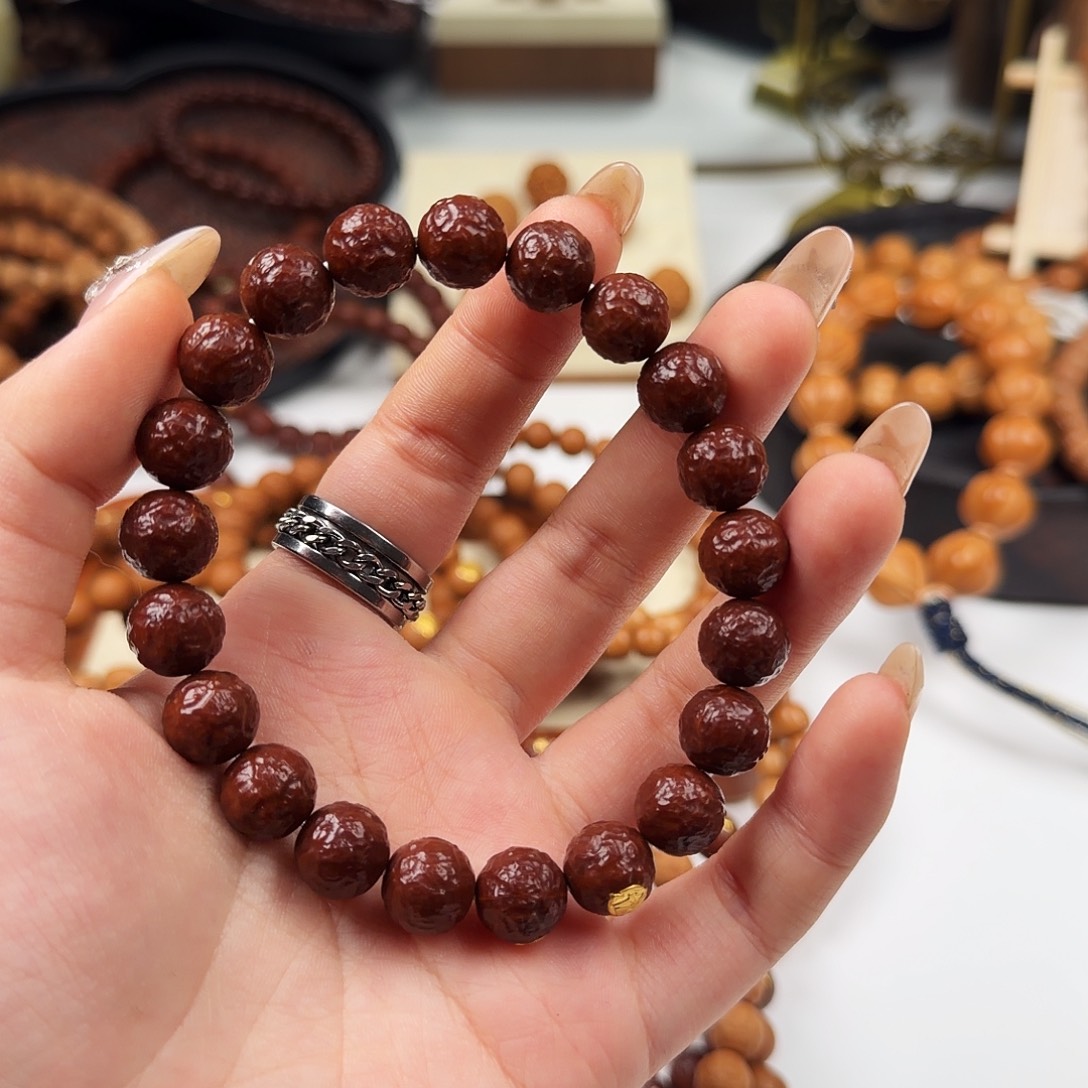 M***.吊坠猴头核桃腰带