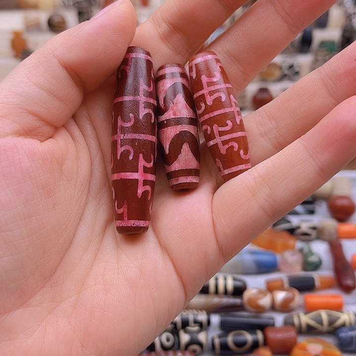 合金颈饰玛瑙/玉髓