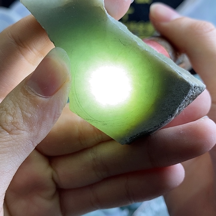 翡翠裸石纯天然翡翠