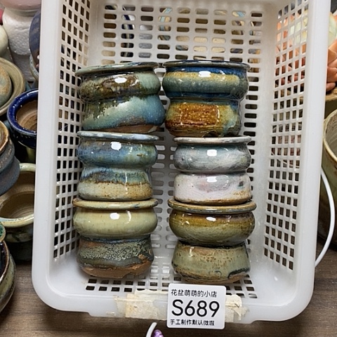 紫砂花盆689微瑕品口径5厘米左右