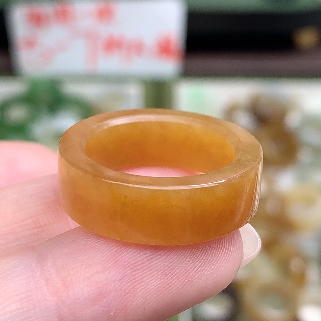 未镶嵌戒指和田玉也*