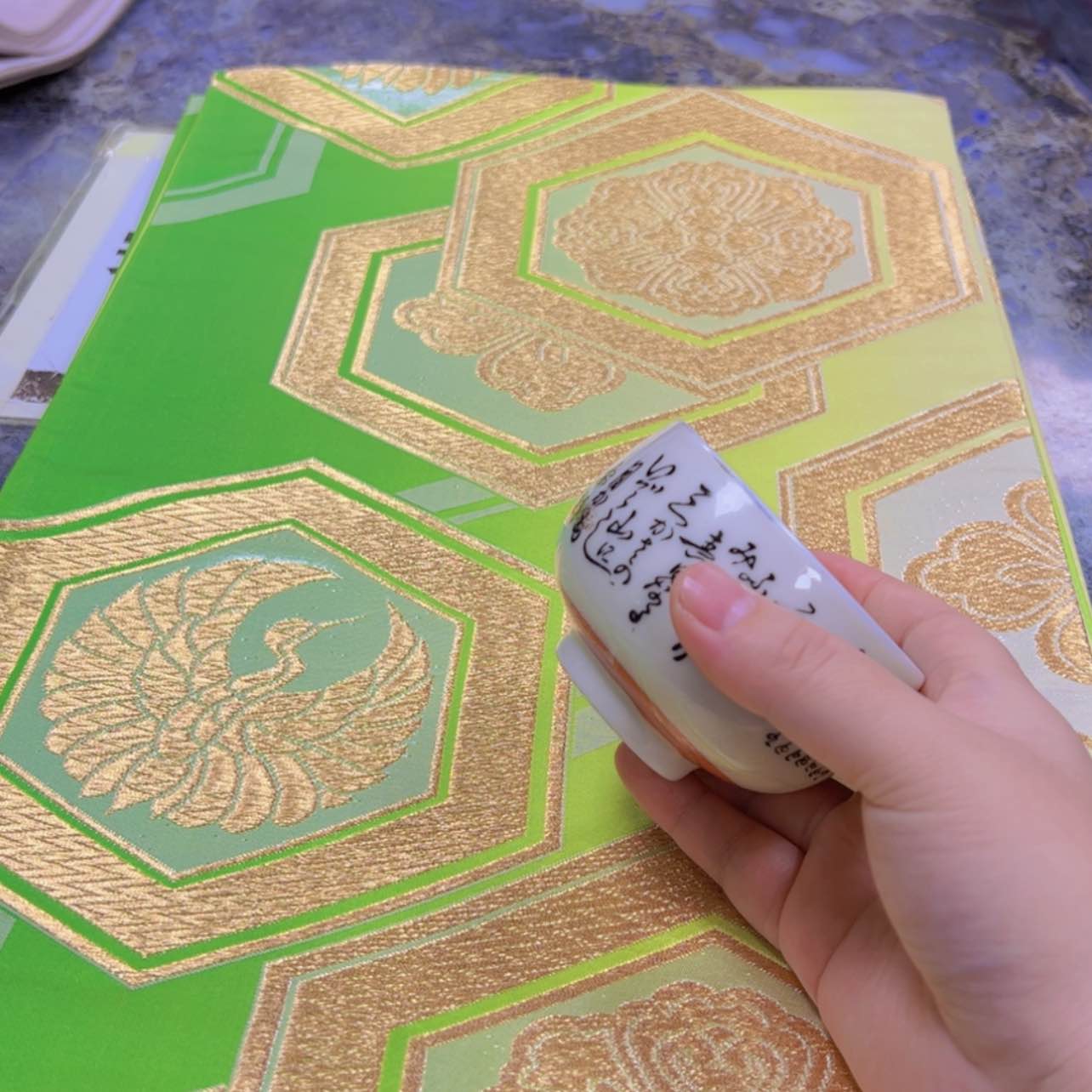 【闪购商品】?****?陶瓷马克杯带盖勺