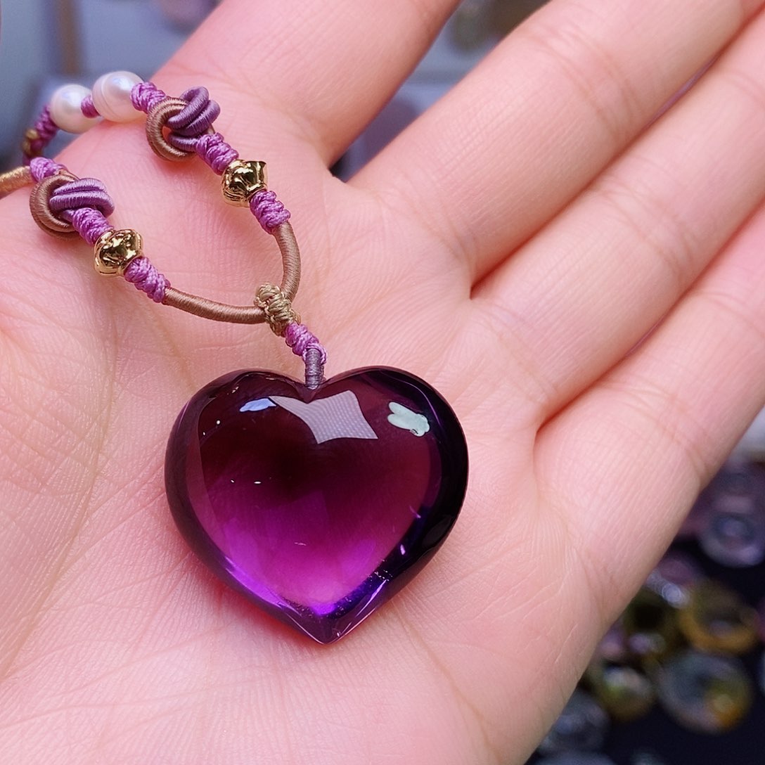 水晶吊坠(赠链)未镶嵌